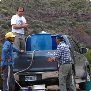 6. nov 2014 mendoza el challao. bringing water for the waterboxx planting 1