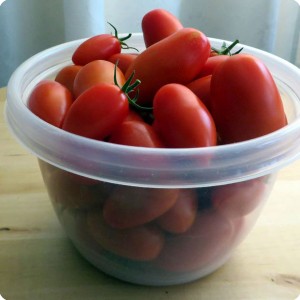 19. 20171212 On this day  Bill picked 52 ripe Juliet tomatoes  685 grams . They have ripened nicely on the plant even with temperatures between 30 and 40 F  around 0C 